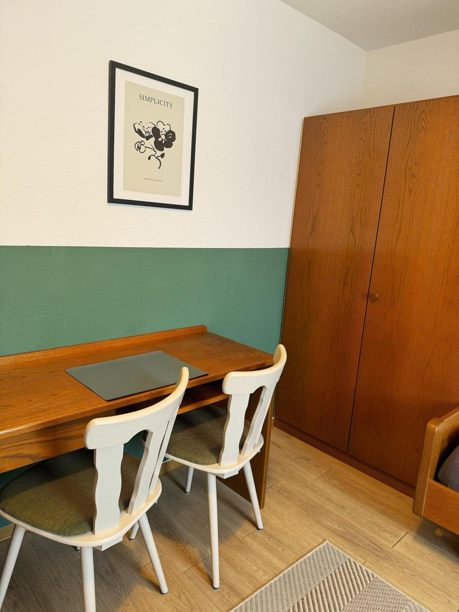 Gasthaus Lamm นอยเอนชตัดท์ อัม คอเคอร์ ภายนอก รูปภาพ